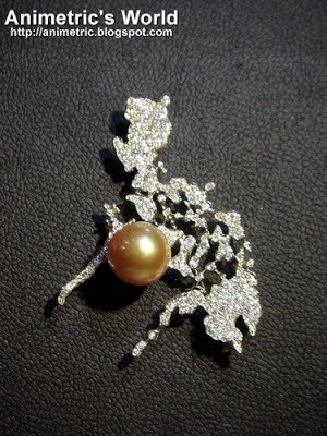 Las Islas brooch by Jewelmer