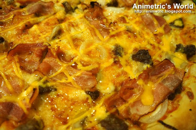 Greenwich Cheesy Bacon Burger Overload Pizza