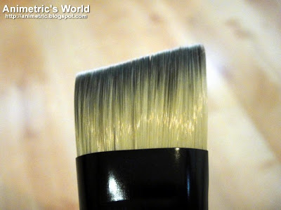 Charm Pro #22 Angled Foundation Brush Review