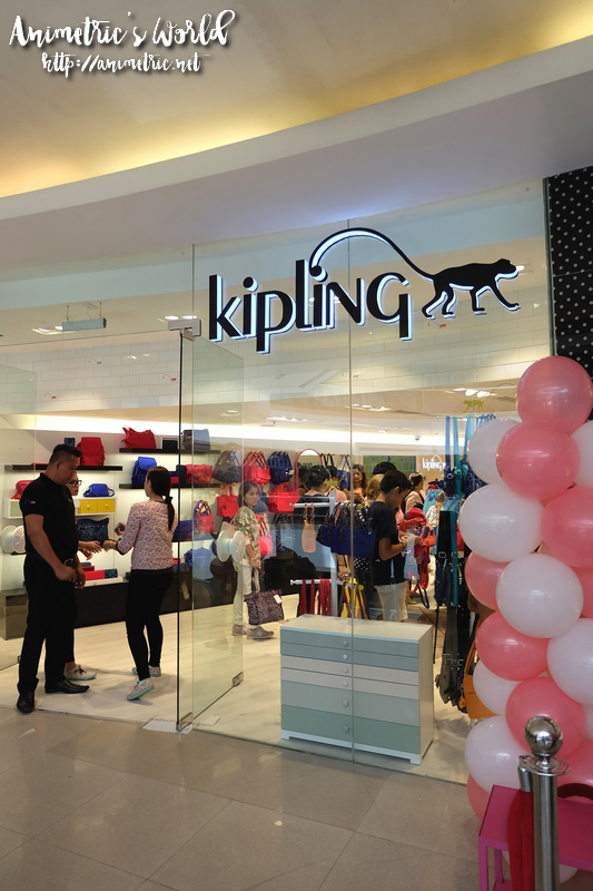 Kipling Sm Megamall