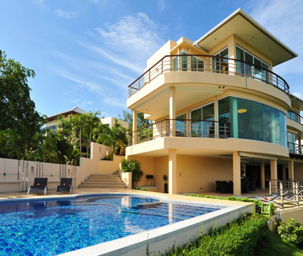 Luxury Retreats