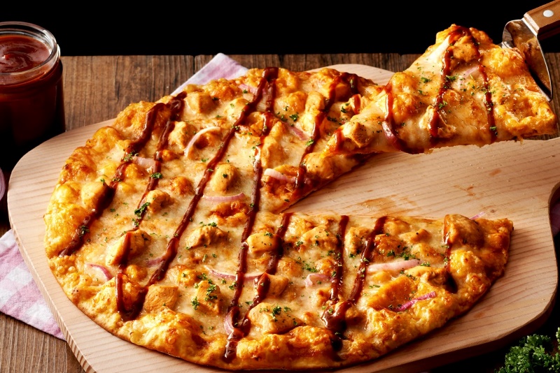 Shakey's Texas Chicken BBQ Pizza